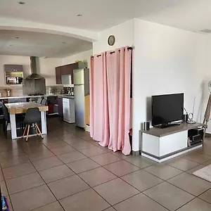 Dans Notre Maison , Domessin France
